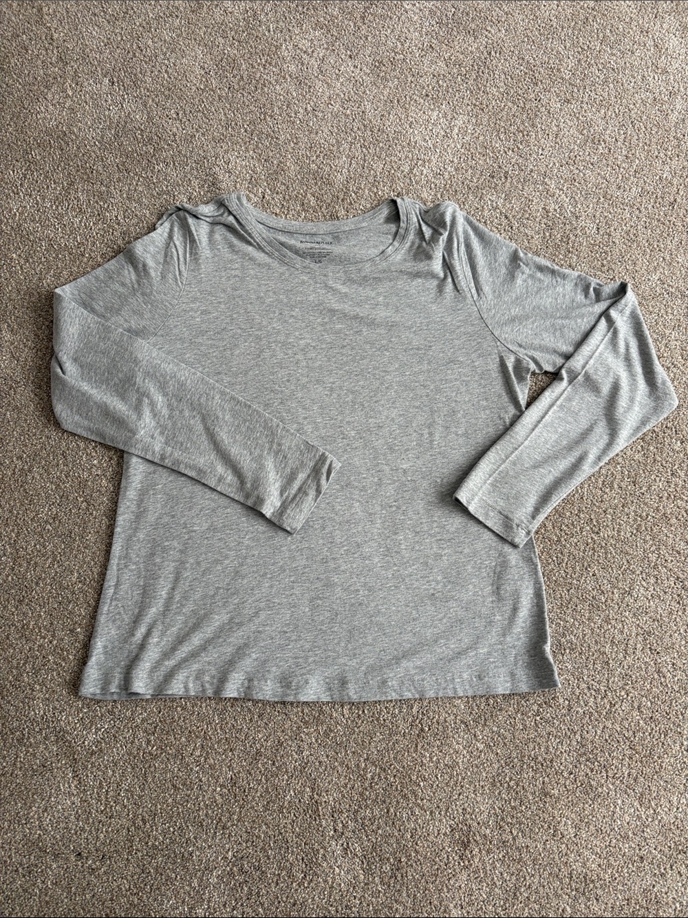 Banana Republic Light Gray Long Sleeve Crewneck Top - Large
